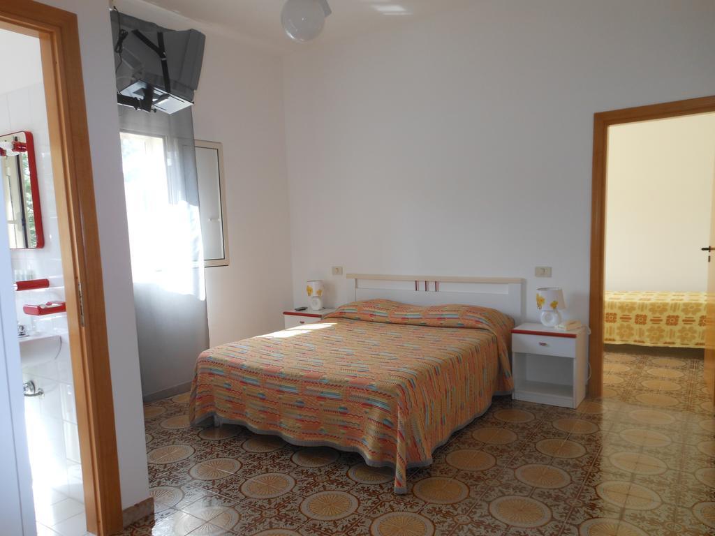 Hotel Coppa Di Cielo Peschici Quarto foto