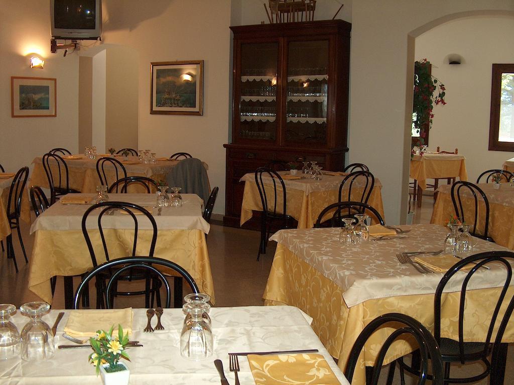 Hotel Coppa Di Cielo Peschici Exterior foto